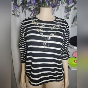 Alfred Dunner Black and White Boxy 3/4 Sleeve Tee